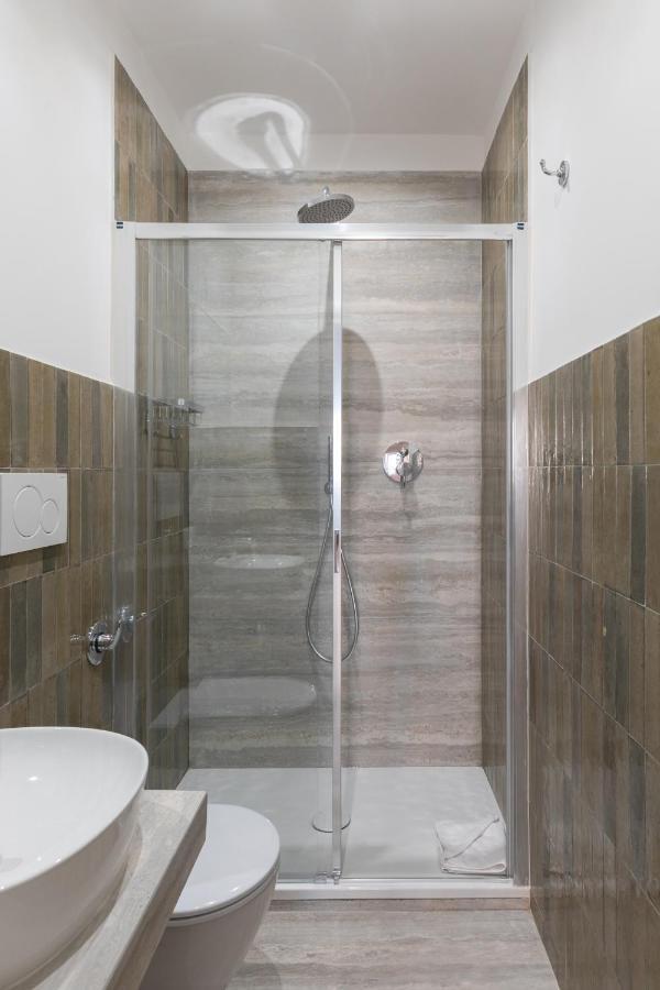 Charming Frattina - 2 Bathrooms New Apartment Rome Luaran gambar