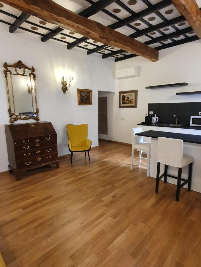 Charming Frattina - 2 Bathrooms New Apartment Rome Luaran gambar